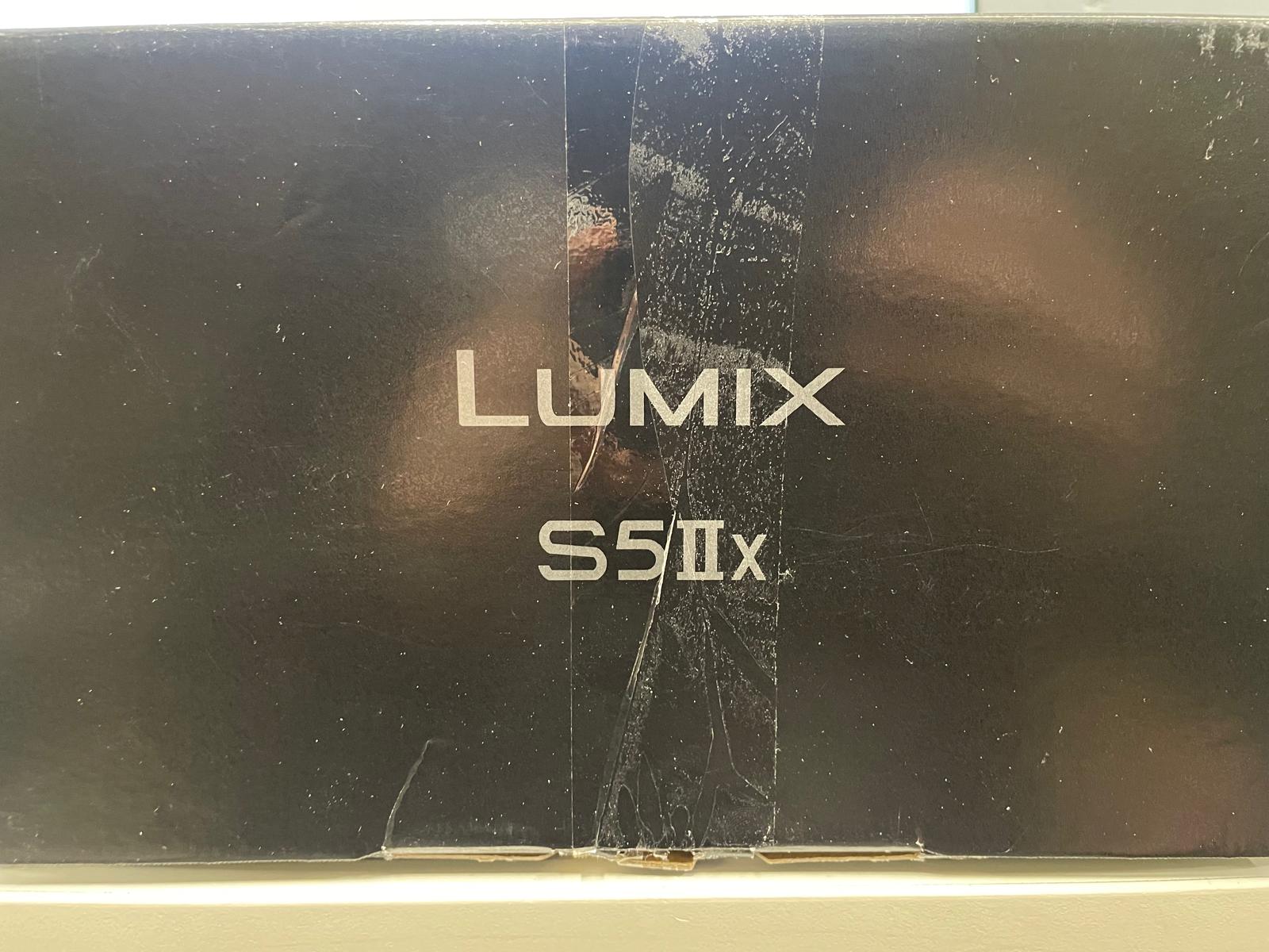 Panasonic LUMIX S5IIX 24.2MP Full Frame Mirrorless Camera Body DC-S5M2XGN - As New