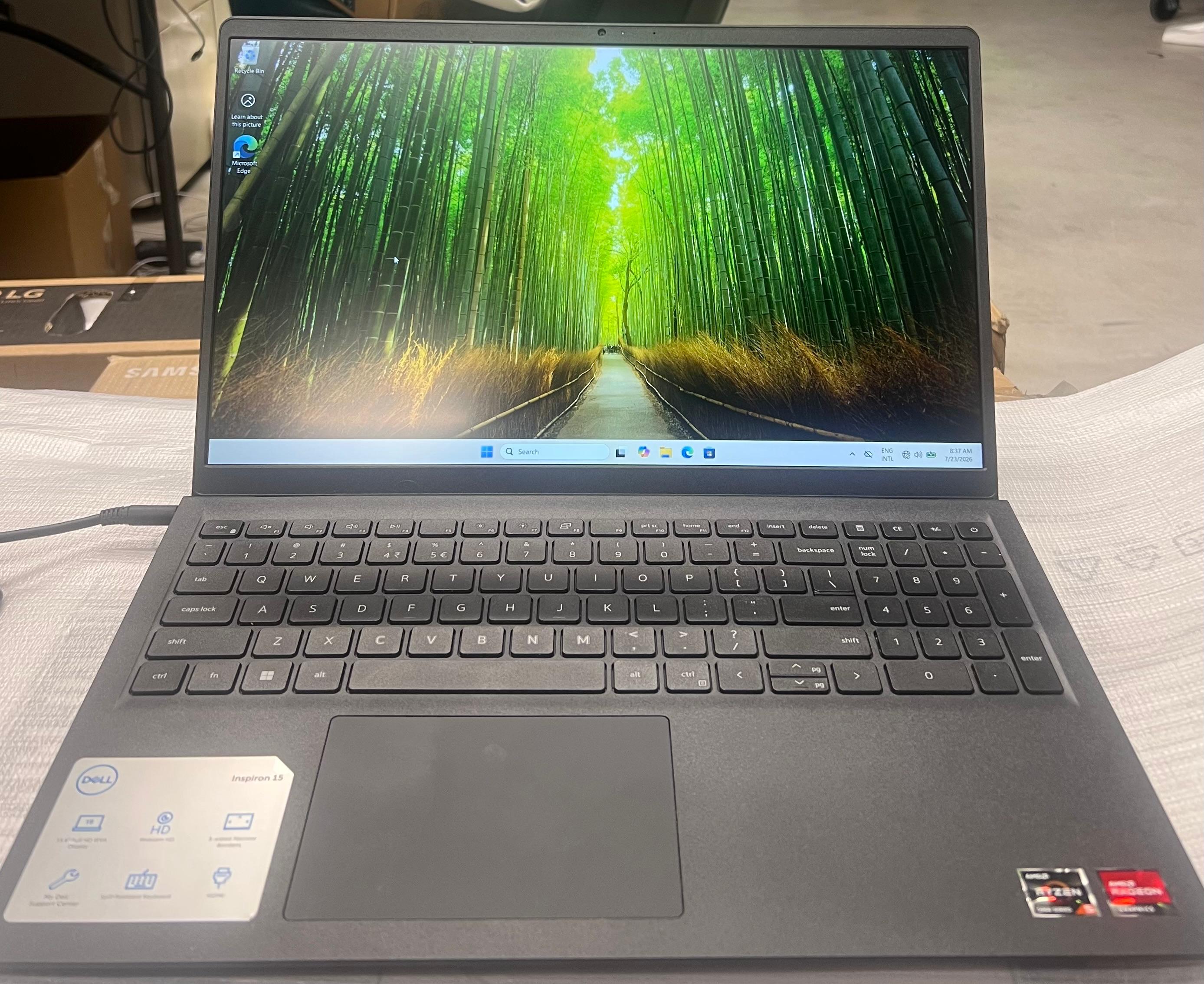 Dell Inspiron 15 3525 Laptop Ryzen 5 5500U 8GB RAM 512GB SSD 15.6" FHD – Excellent Condition (No Original Box) Dell