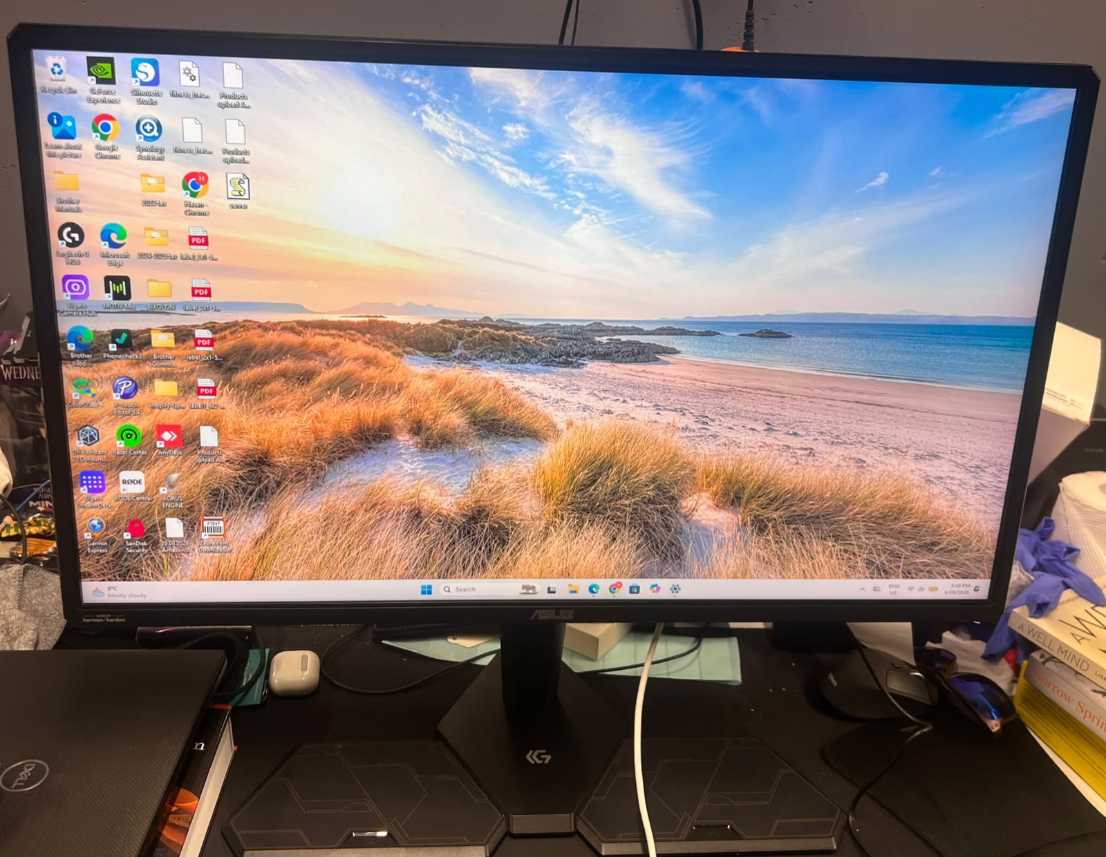 ASUS CG32UQ 32" 4K HDR Console Gaming Monitor FreeSync DisplayHDR 600 – Fair Condition ASUS