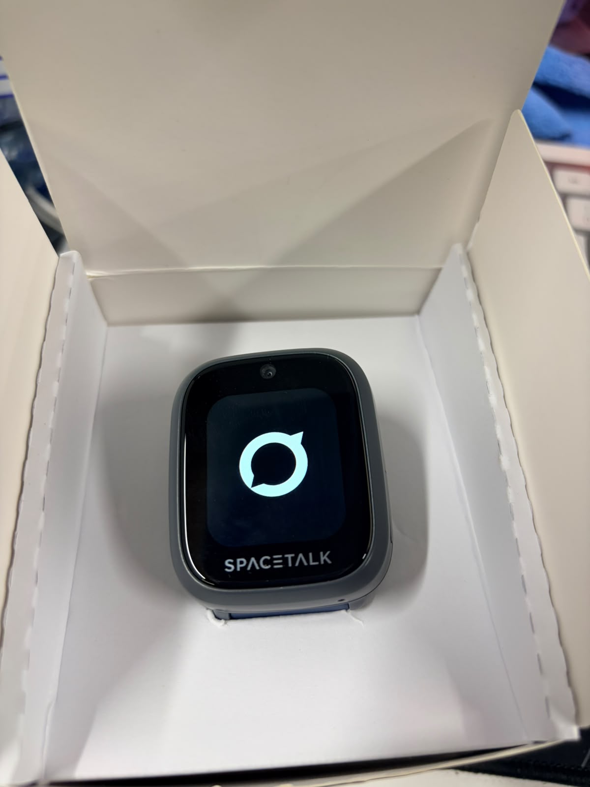Spacetalk Loop For kids 4+ - Excellent Condition - No sim card included Spacetalk