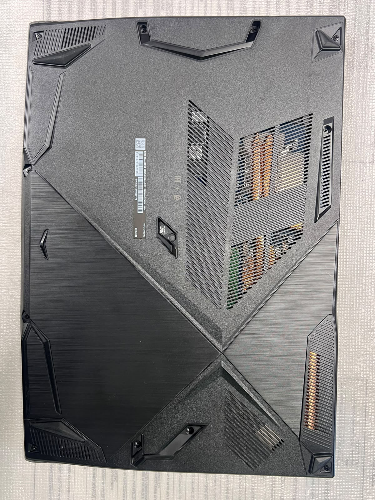 MSI Thin GF63 12UC-891AU Gaming Laptop i7-12650H RTX 3050 16GB 512GB – Excellent Condition MSI