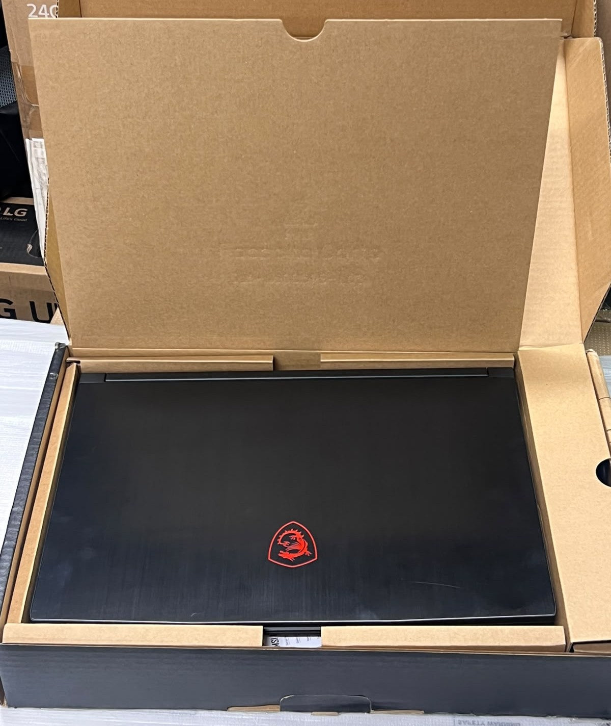 MSI Thin GF63 12UC-891AU Gaming Laptop i7-12650H RTX 3050 16GB 512GB – Excellent Condition MSI