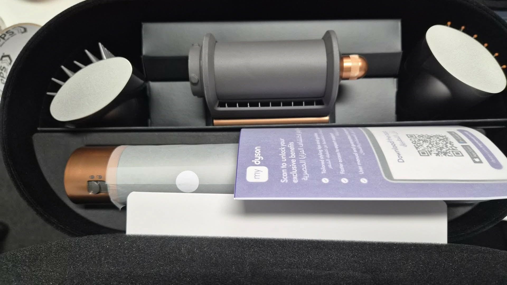 Dyson Airwrap Complete Long Multi-Styler- As New Condition DYSON