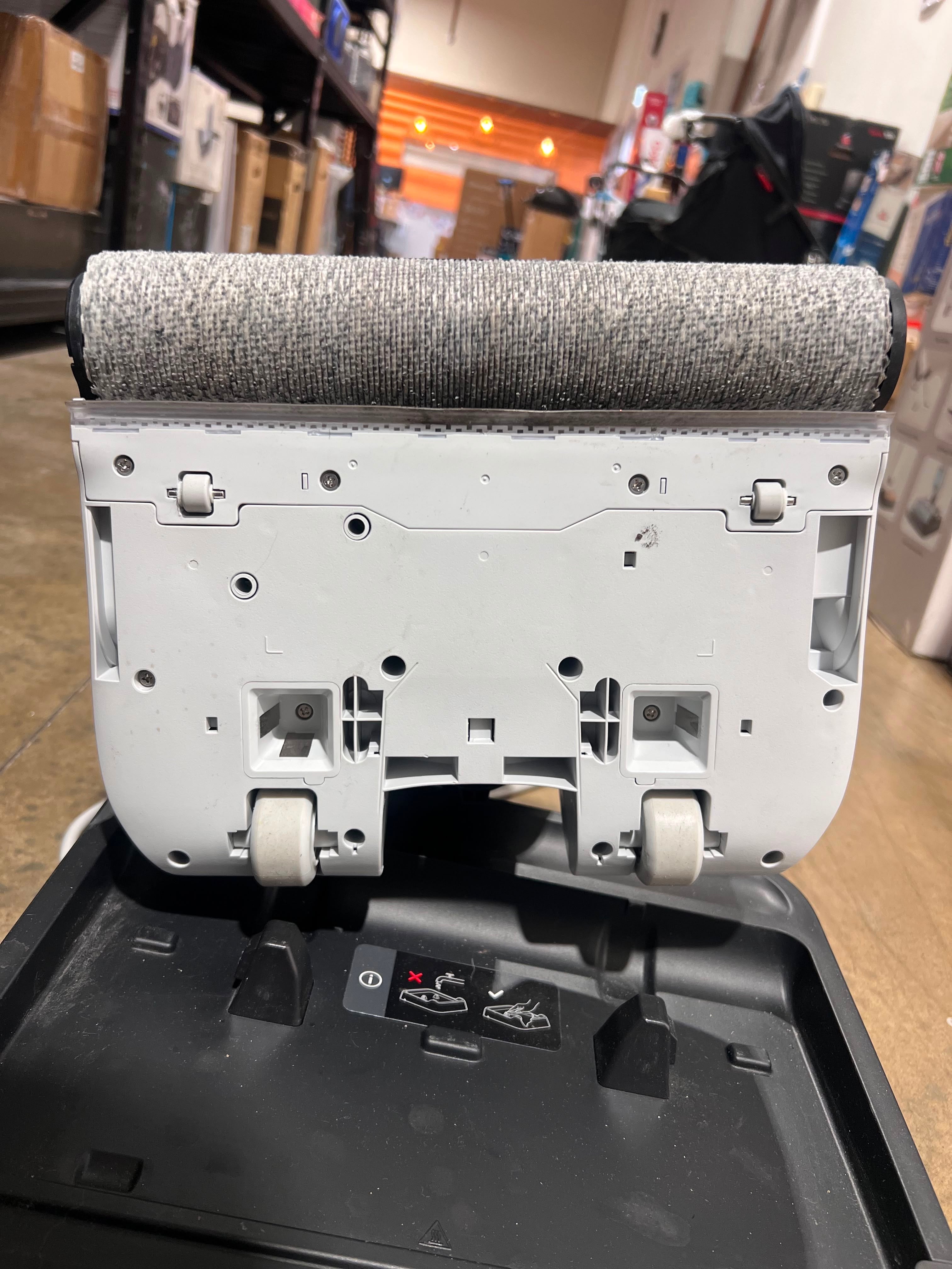 Roborock F25 Wet & Dry Vacuum Cleaner RR-WD5M1A522-03 – Cordless Floor Cleaner – Excellent Condition Roborock