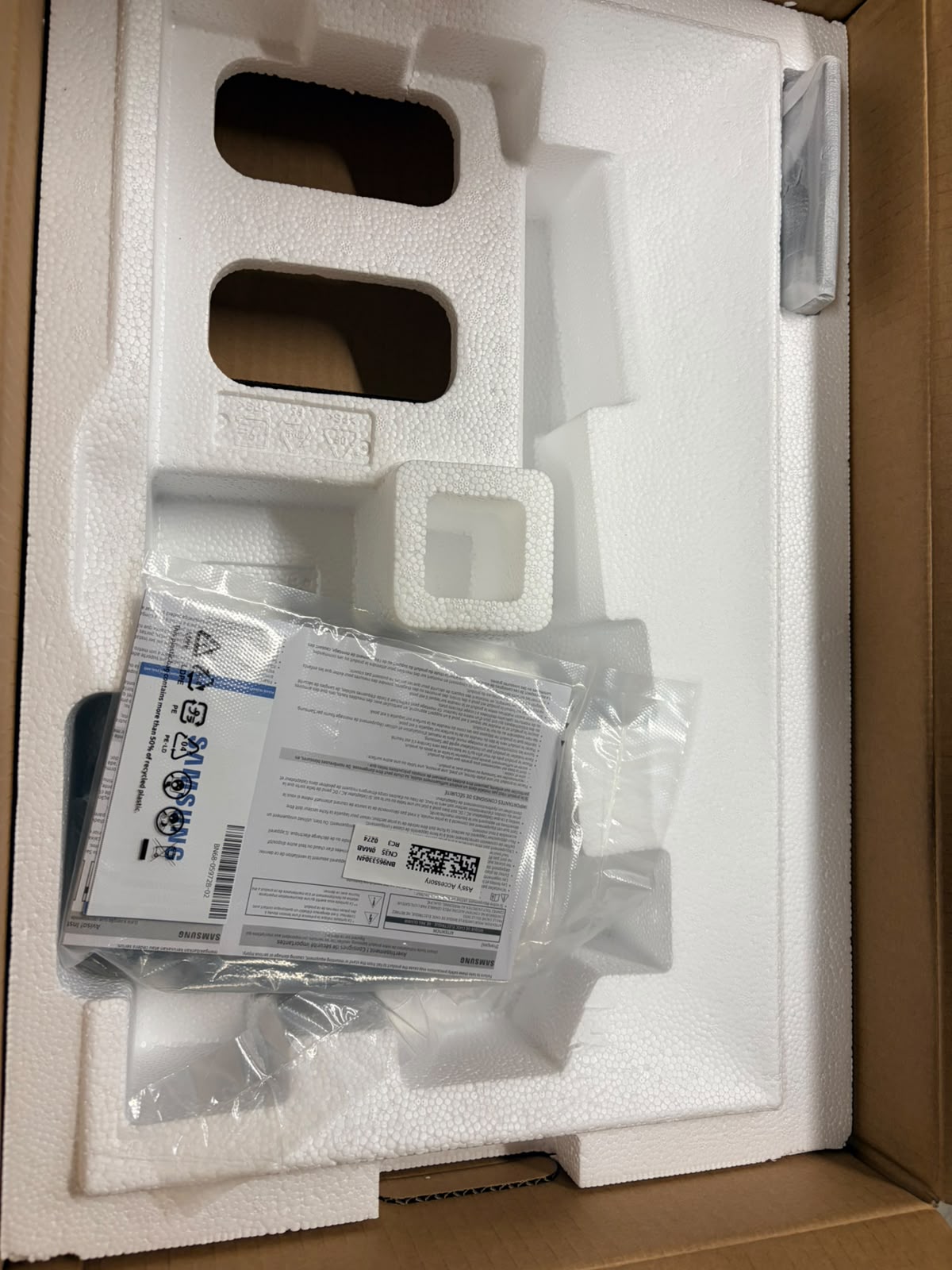 Samsung S6U - 24 Inch 2560x1440 QHD (16:9) (LS24A600UCEXXY) - As New Samsung